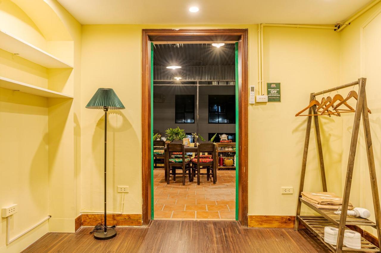 Hanoi Retro 80S Homestay Exterior foto